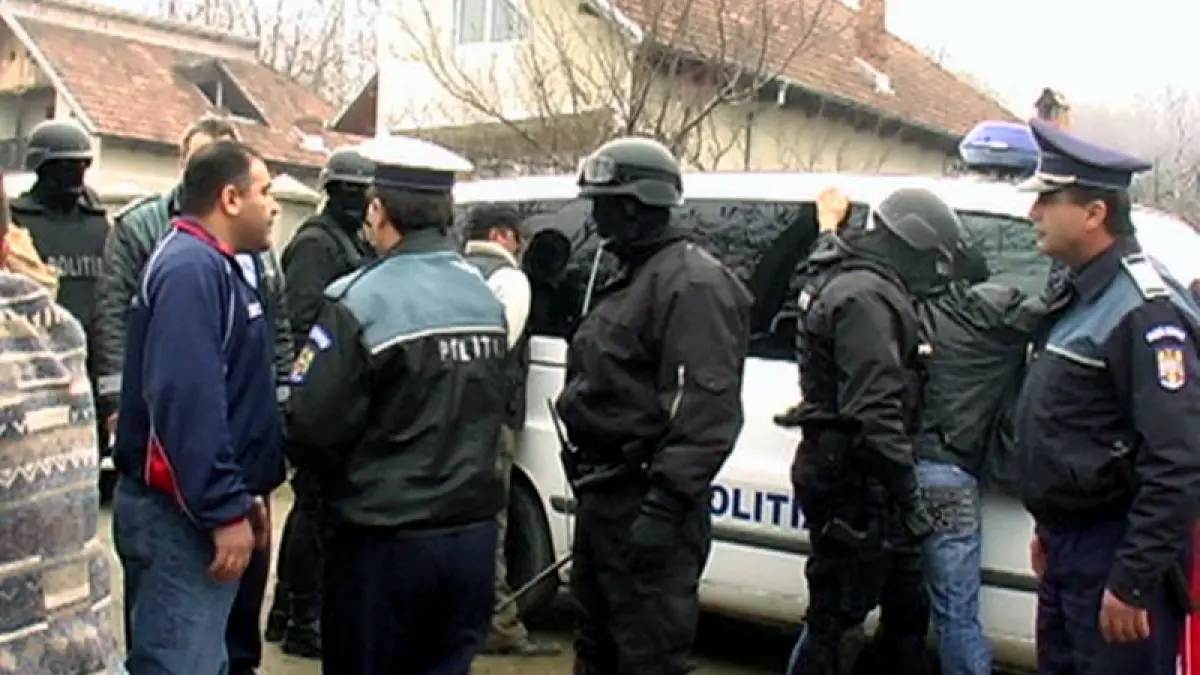 raid al politiei in cartierul ferentari din capitala au fost legitimate sute de persoane