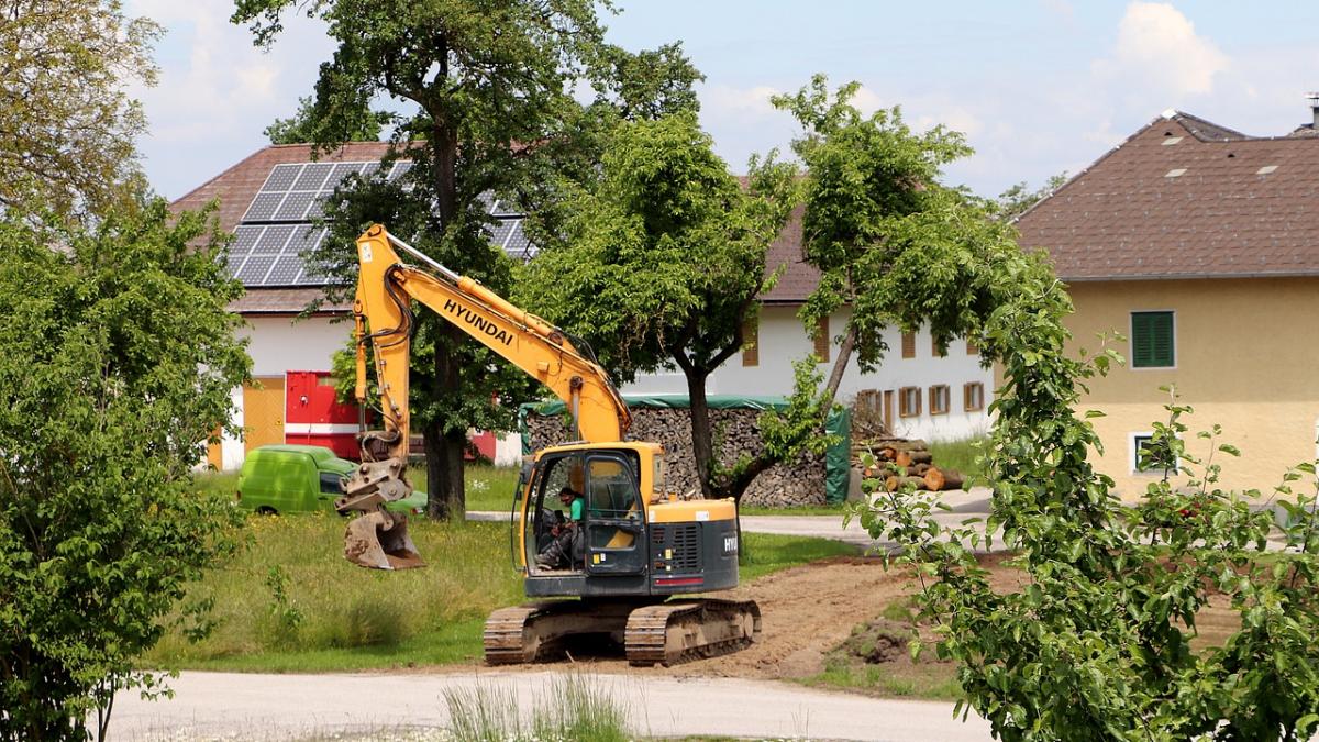 muncitorii lucrau la curatarea unui teren cand au facut o descoperire incredibila e o adevarata
