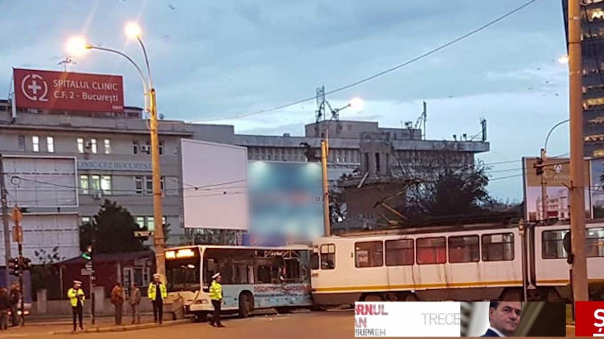 accident in capitala autobuz lovit de tramvai