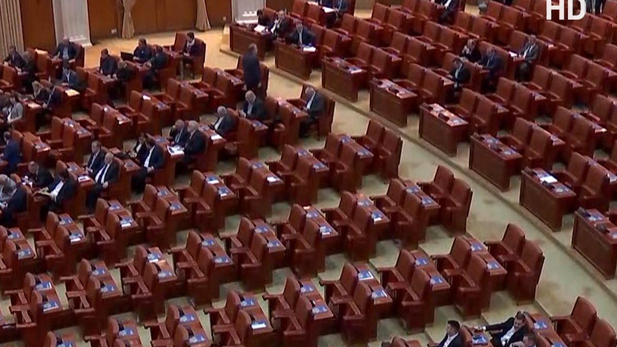 sedinta pentru votul guvernului orban incepe cu probleme sase parlamentari au eroare la cartelele