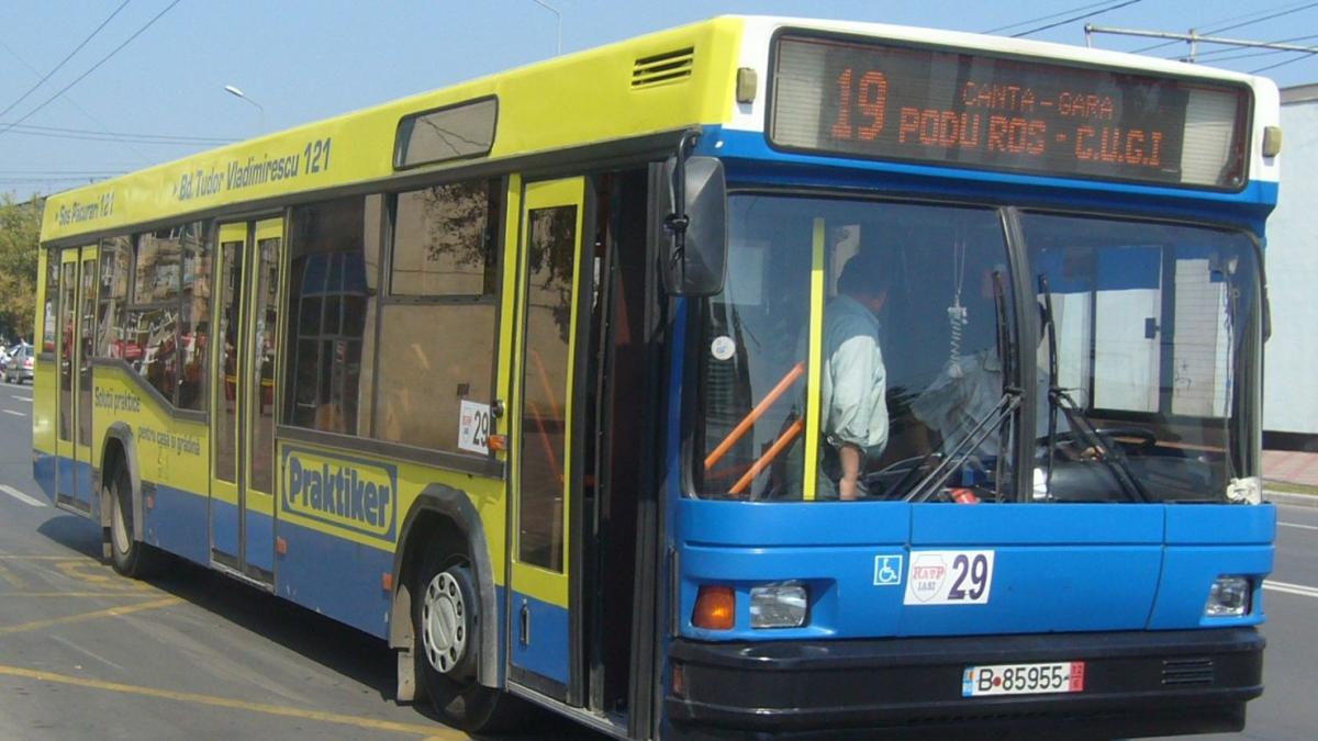 femeia se urcase in autobuzul 19 din iasi cand a ajuns acasa a inteles ce i se intamplase a fost si