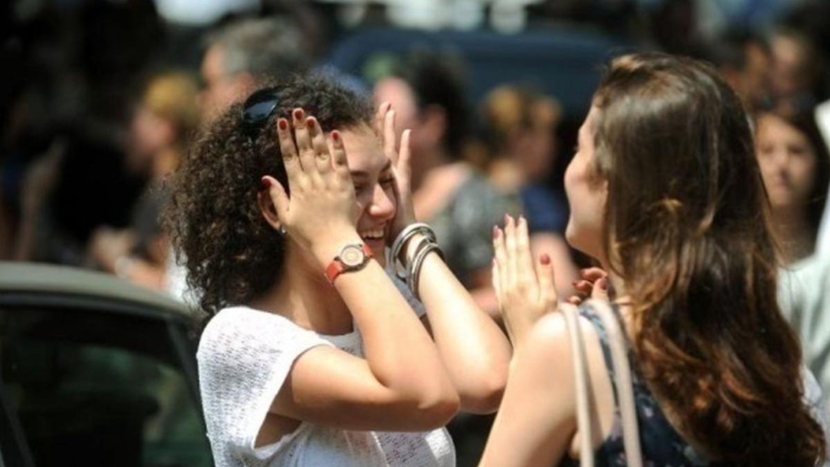 program mai scurt pentru elevi in mai multe scoli din tara din cauza alegerilor prezidentiale