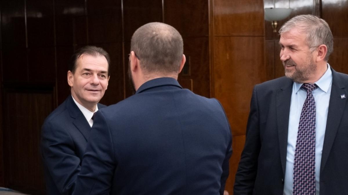 ludovic orban anunta un nou dezastru sunt 43 de orase care nu mai au bani de salarii