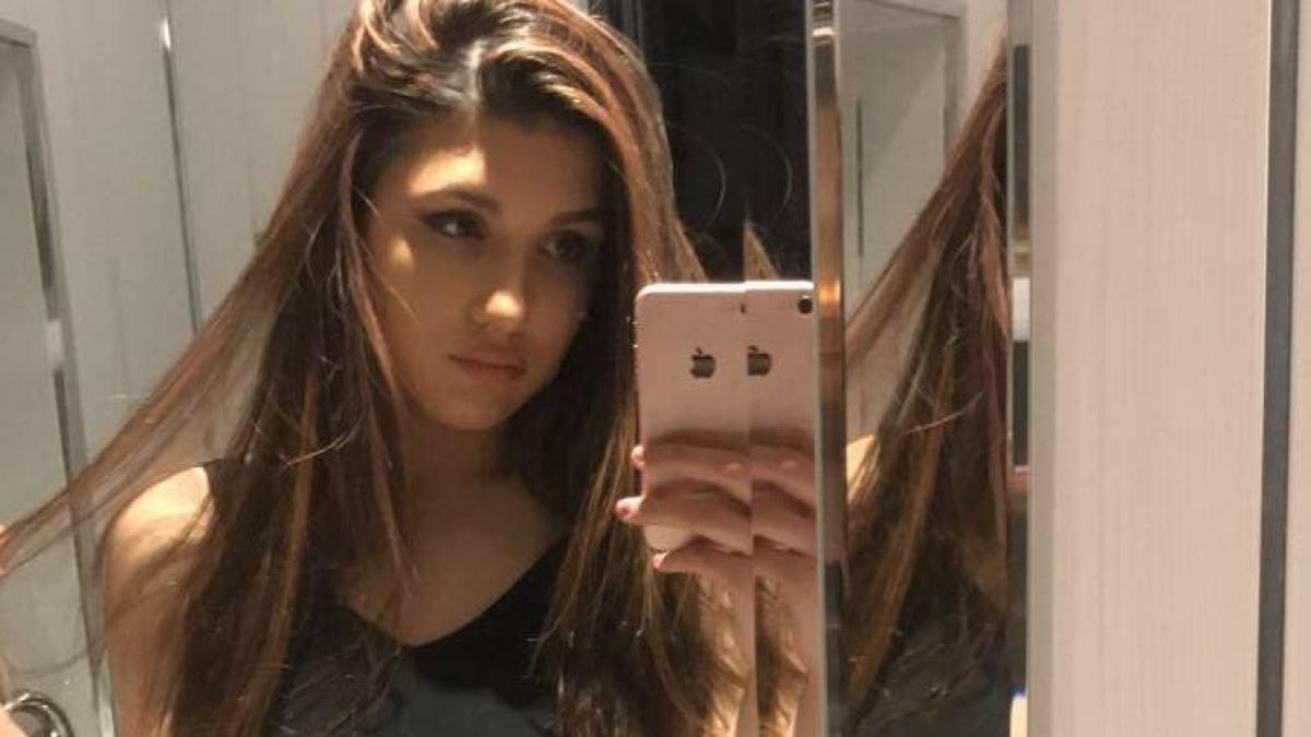 tanara de 21 de ani s a plans ca o doare capul a luat un paracetamol si s a dus sa se culce a doua