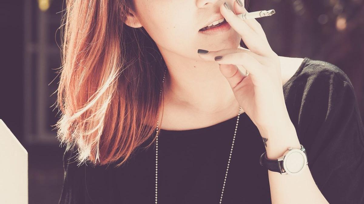 vesti proaste pentru fumatori se scumpesc din nou tigarile