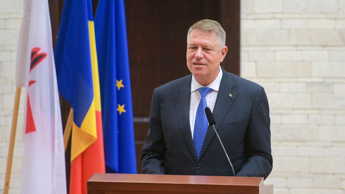 klaus iohannis intalnire in campania electorala unde a fost surprins presedintele cu o saptamana