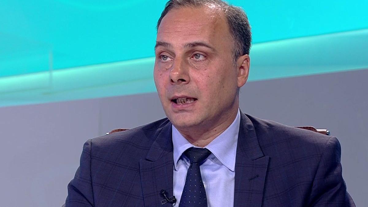 avocatul lui gheorghe dinca asteapta sa fie trimis in judecata nici eu nici el nu credem ca va fi