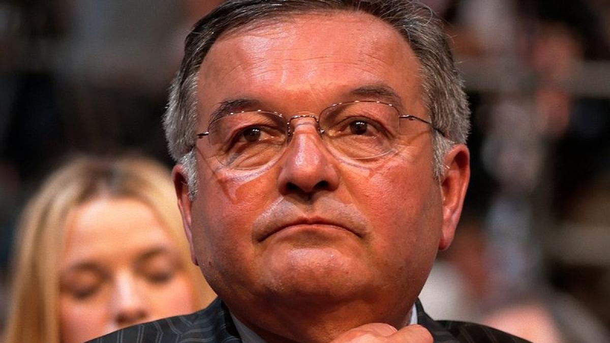 modelul dragnea a ajuns peste hotare fostul ministru al justitiei din franta inculpat intr un