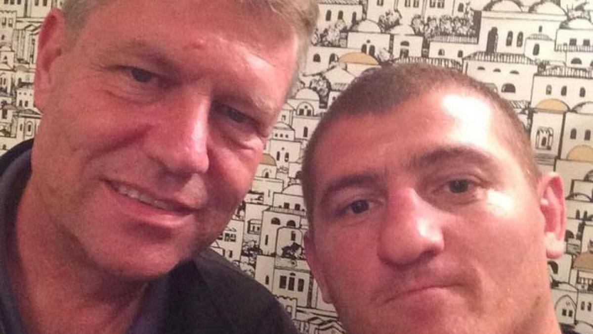 catalin morosanu selfie cu klaus iohannis ce mesaj ii transmite presedintelui