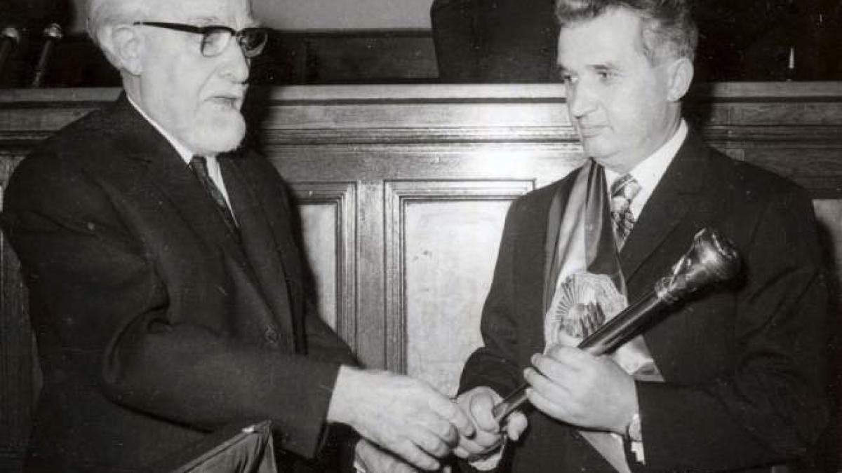 cum si a batut joc salvador dali de ceausescu inscaunat presedinte cu sceptrul lui ferdinand