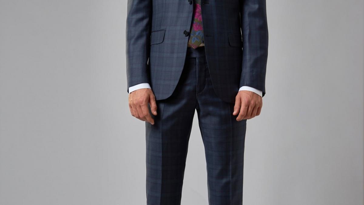 de ce sa alegi una dintre variantele de costume office by adina buzatu p