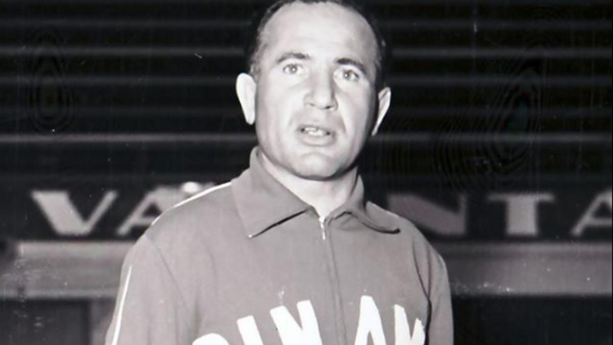 doliu in sportul romanesc a murit dumitru cuc unul din cei mai valorosi antrenori din istorie