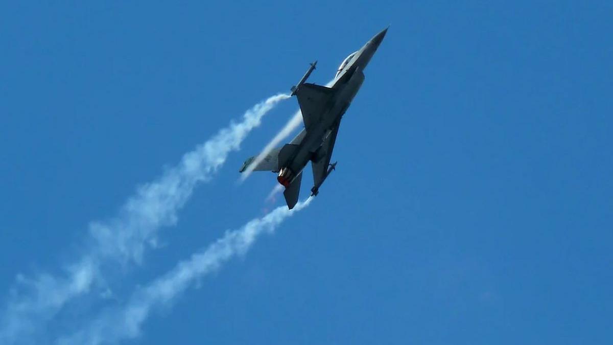 mapn anunta ca romania va achizitiona cinci noi avioane f 16a