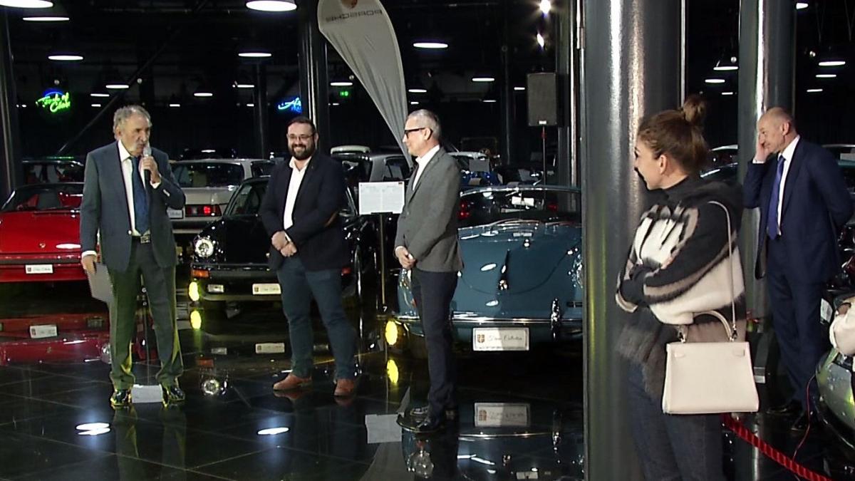 tiriac si a completat colectia de masini de lux cat au costat si cum arata noile achizitii video