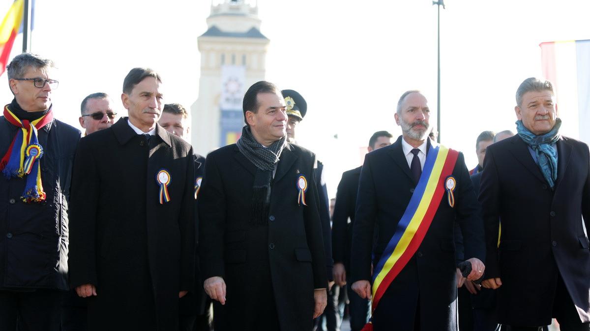 gest neasteptat facut de ludovic orban la parada de 1 decembrie de la alba iulia