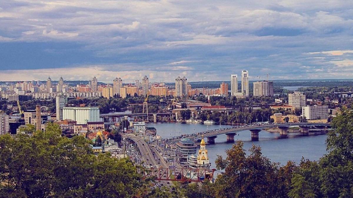 crima in stil mafiot in centrul kievului fiul unui politician ucrainean in varsta de trei ani a