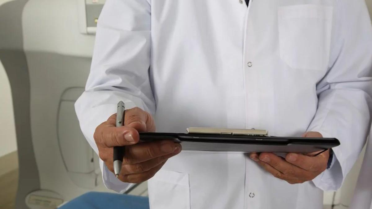 perchezitii si acuzatii grave la spitalul judetean ilfov un renumit medic ginecolog este banuit ca