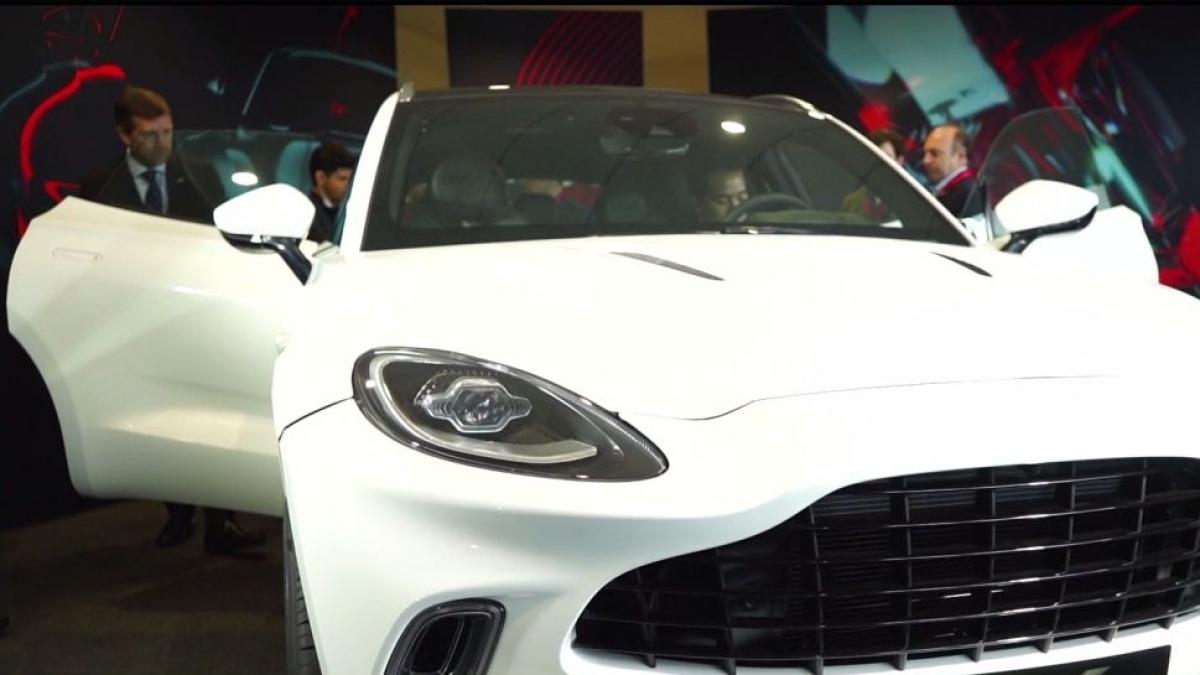 aston martin intra pe piata suv urilor de lux