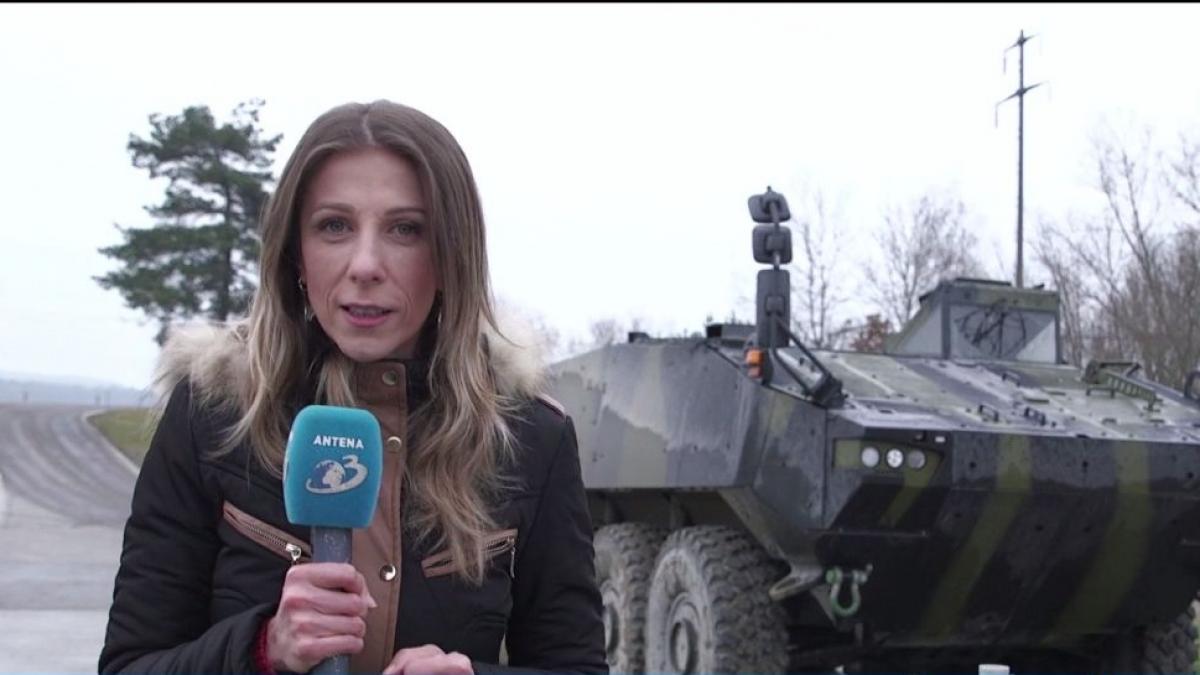 trei transportatoare piranha 5 vin in romania