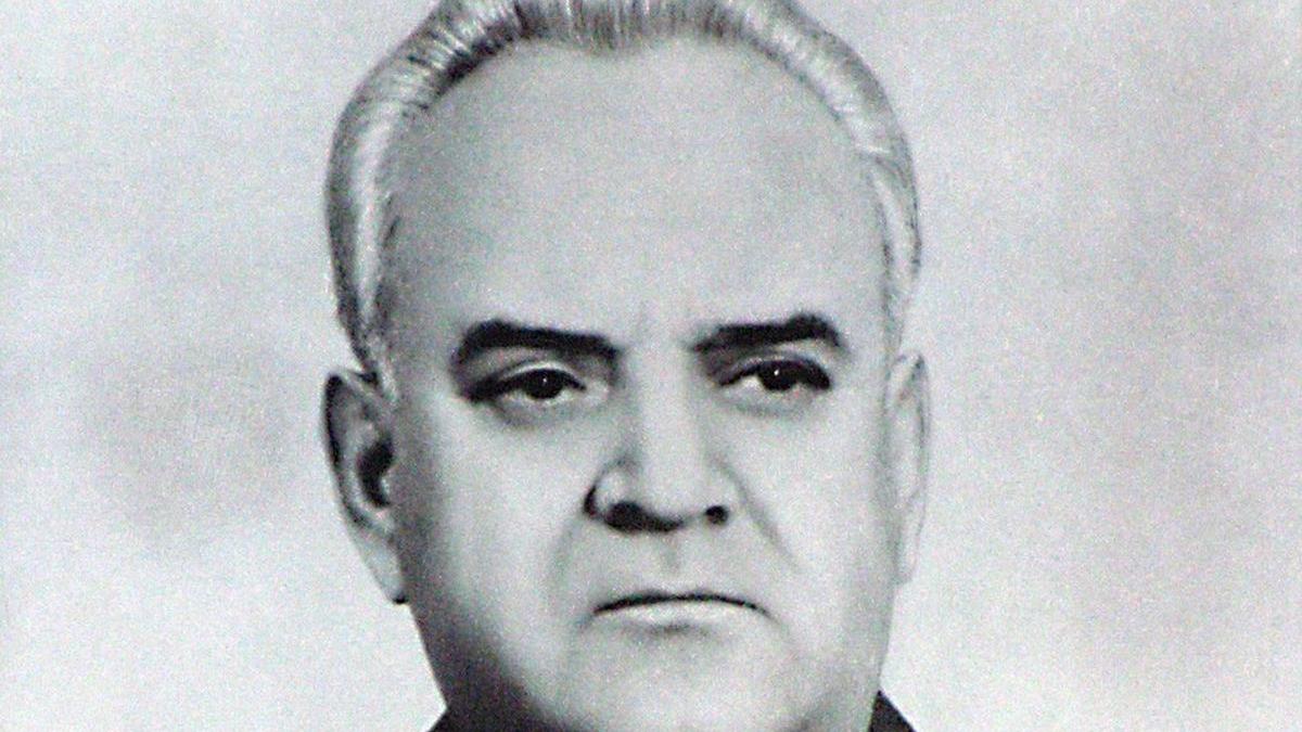 nepotul ministrului vasile milea respinge varianta oficiala a sinuciderii s a tras de sus in jos