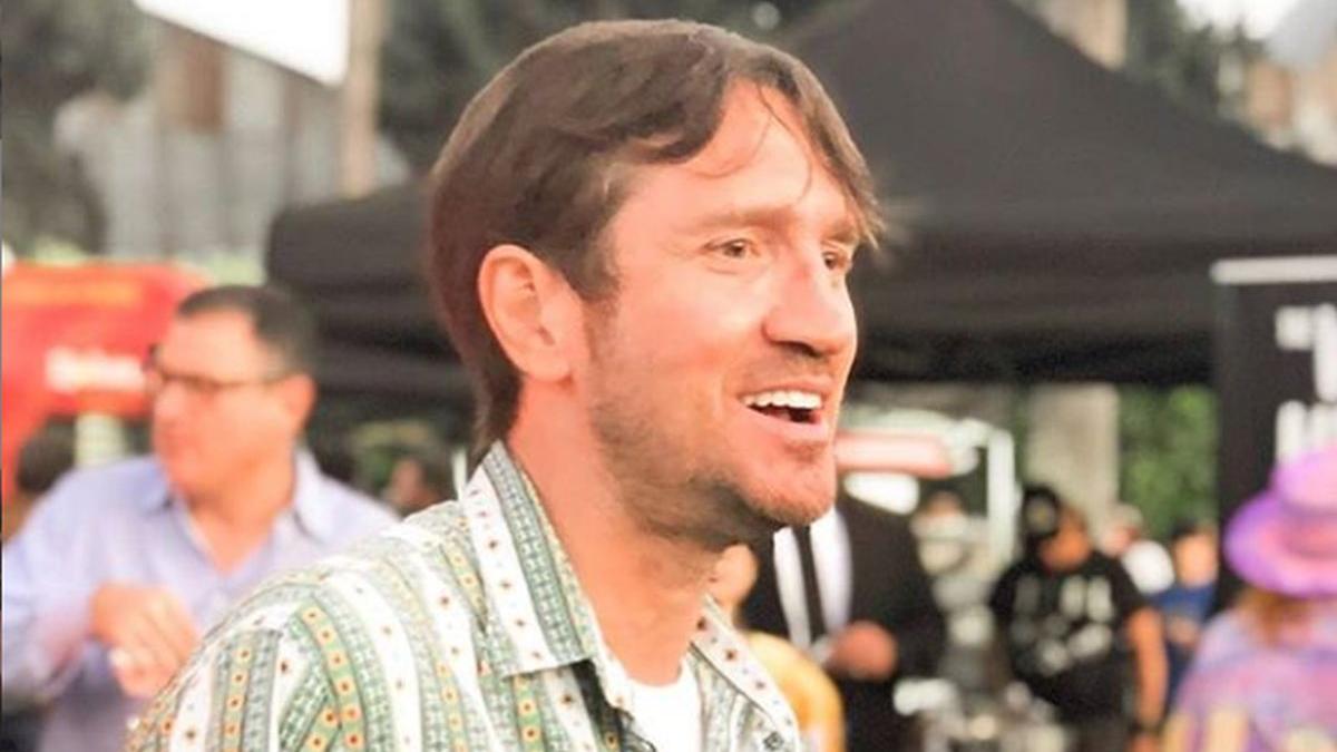 red hot chili peppers anunta revenirea in trupa dupa un deceniu a chitaristului john frusciante