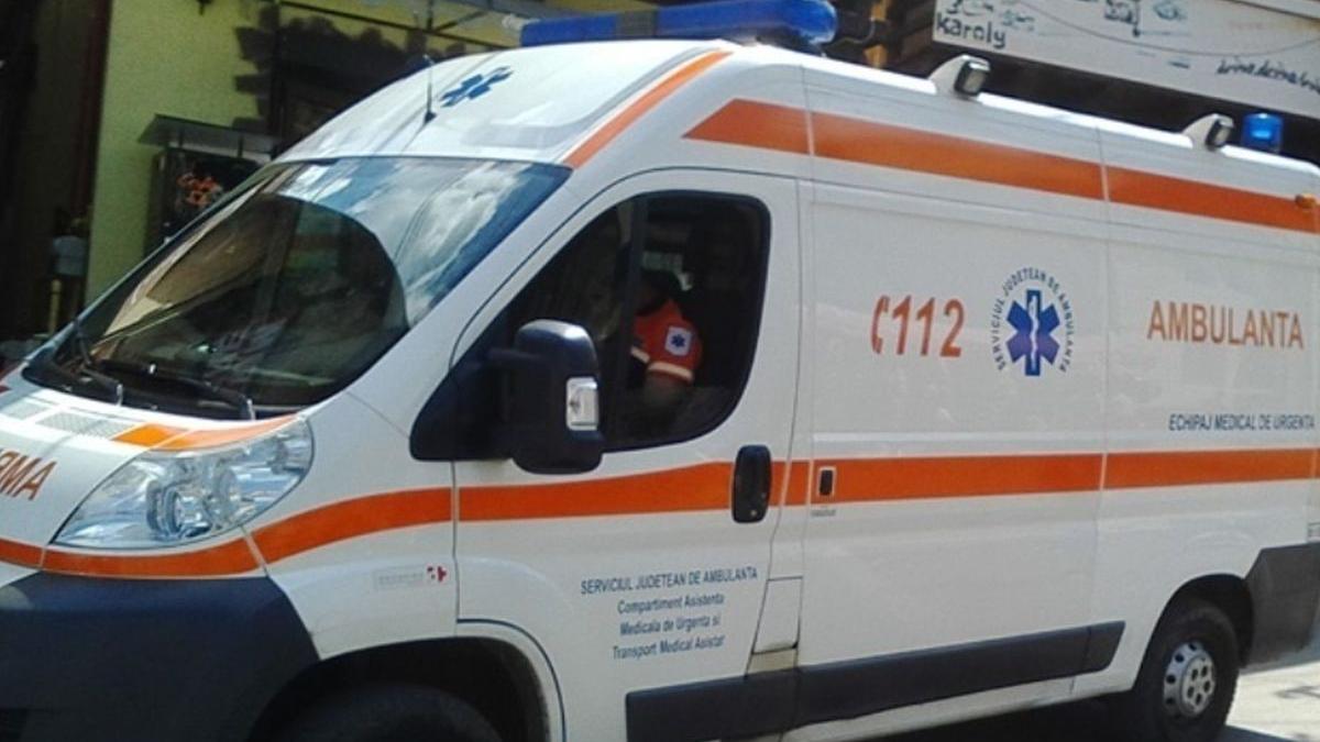 caz bizar intr o casa din prahova un barbat a murit iar alte patru persoane au ajuns la spital