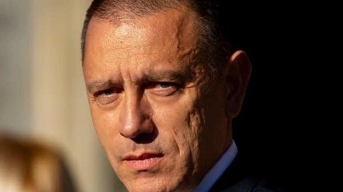 fifor avertisment dur dupa ce guvernul si a angajat raspunderea pe buget