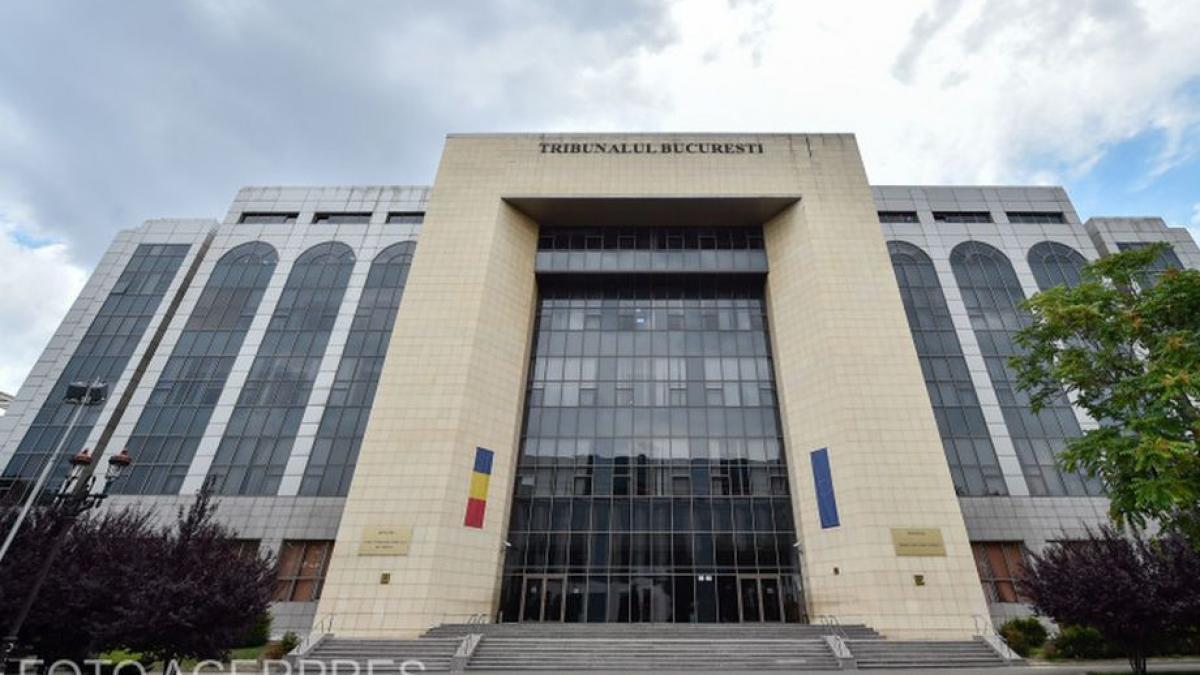 tribunalul bucuresti si a suspendat activitatea in semn de protest