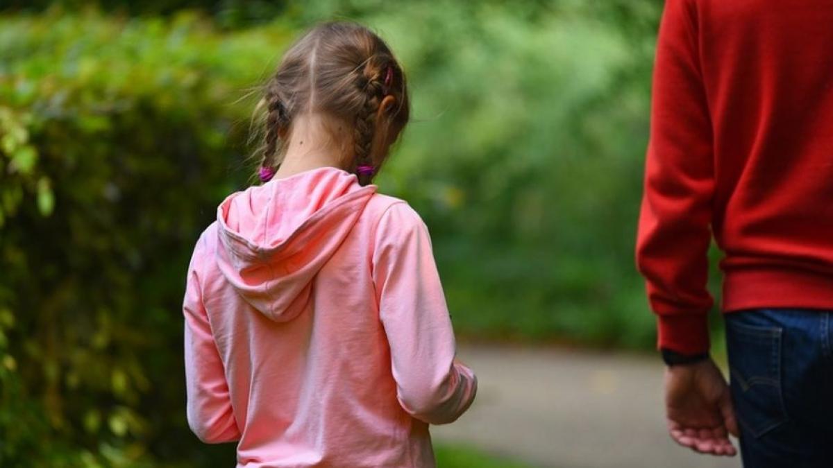 cel mai grav caz de pedofilie din franta justitia a identificat 349 de victime