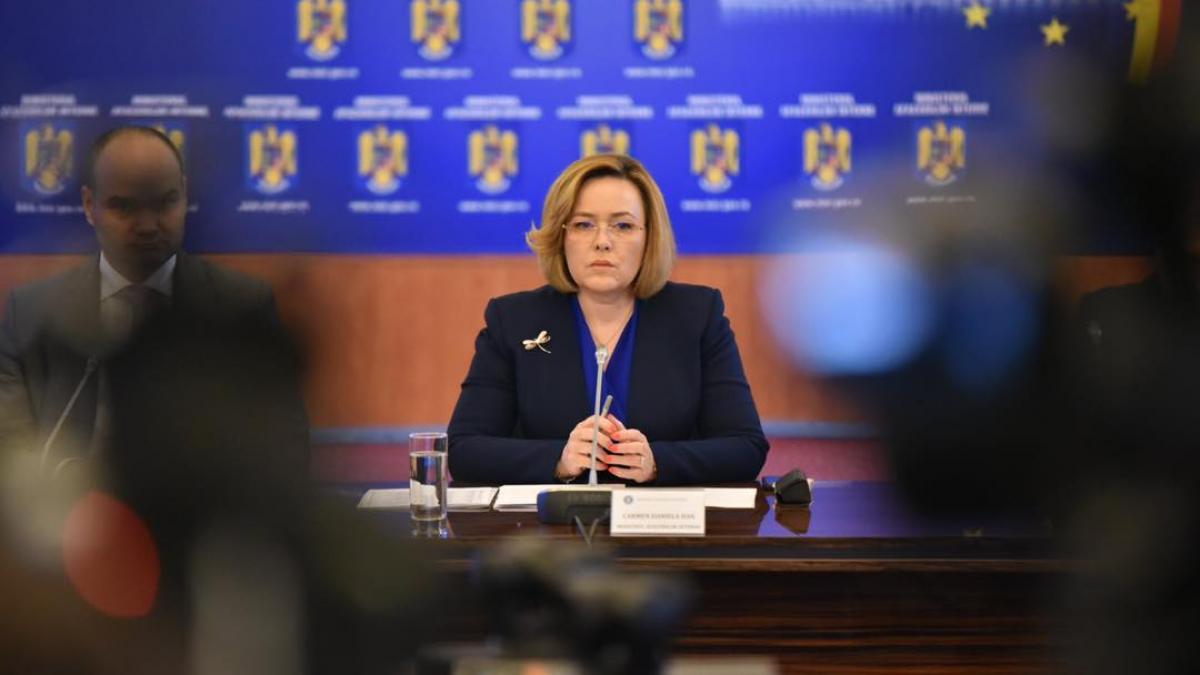 carmen dan precizari despre 10 august eu am primit informatii din piata nu am dat directive