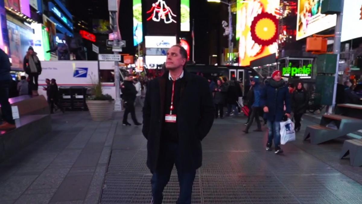 sinteza zilei povestea studentului erou care a salvat vieti la revolutie acum este medic renumit in