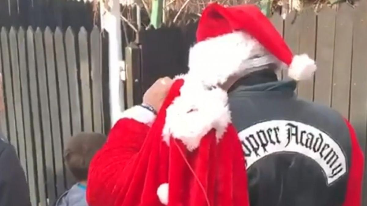 gest caritabil facut de un grup de motociclisti din topoloveni cum i au surprins pe copii