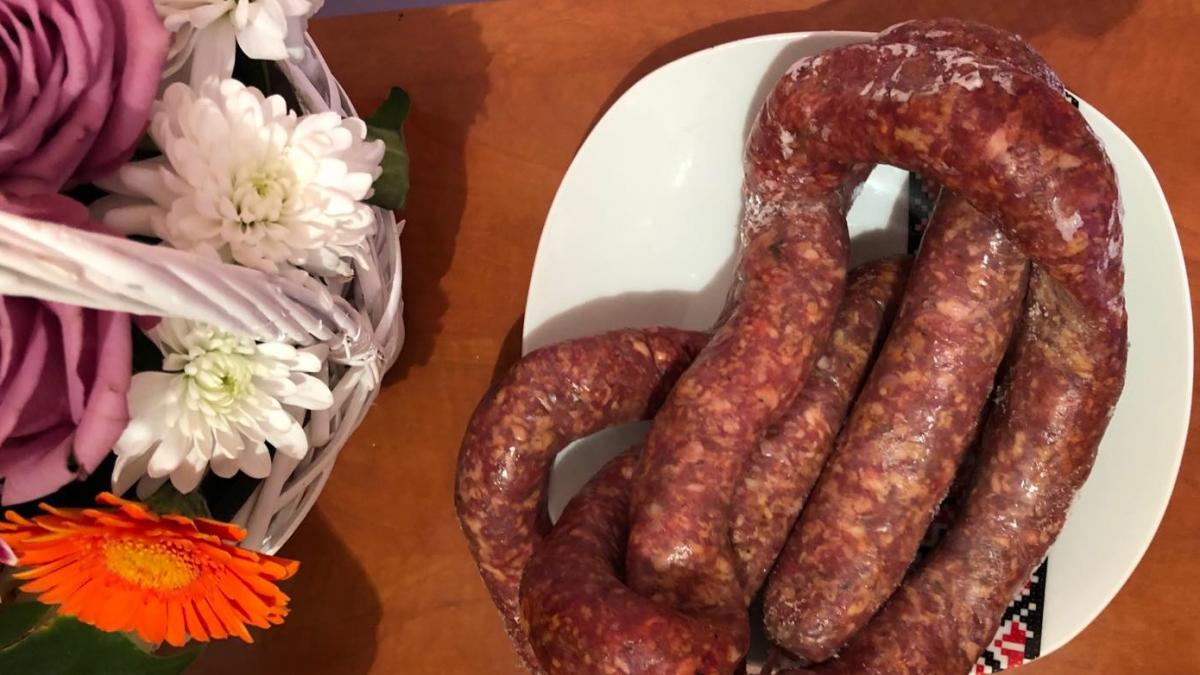 reteta de craciun condimentul secret din carnatii ardelenesti putine gospodine stiu acest truc