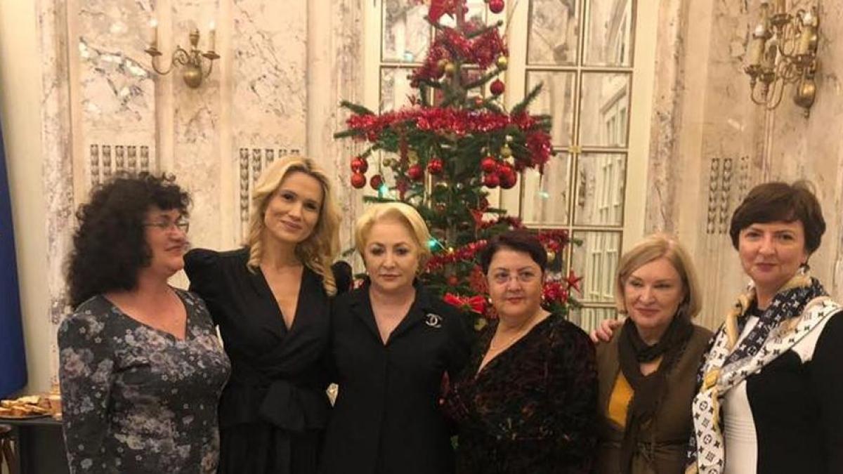 viorica dancila postare surprinzatoare pe facebook de craciun