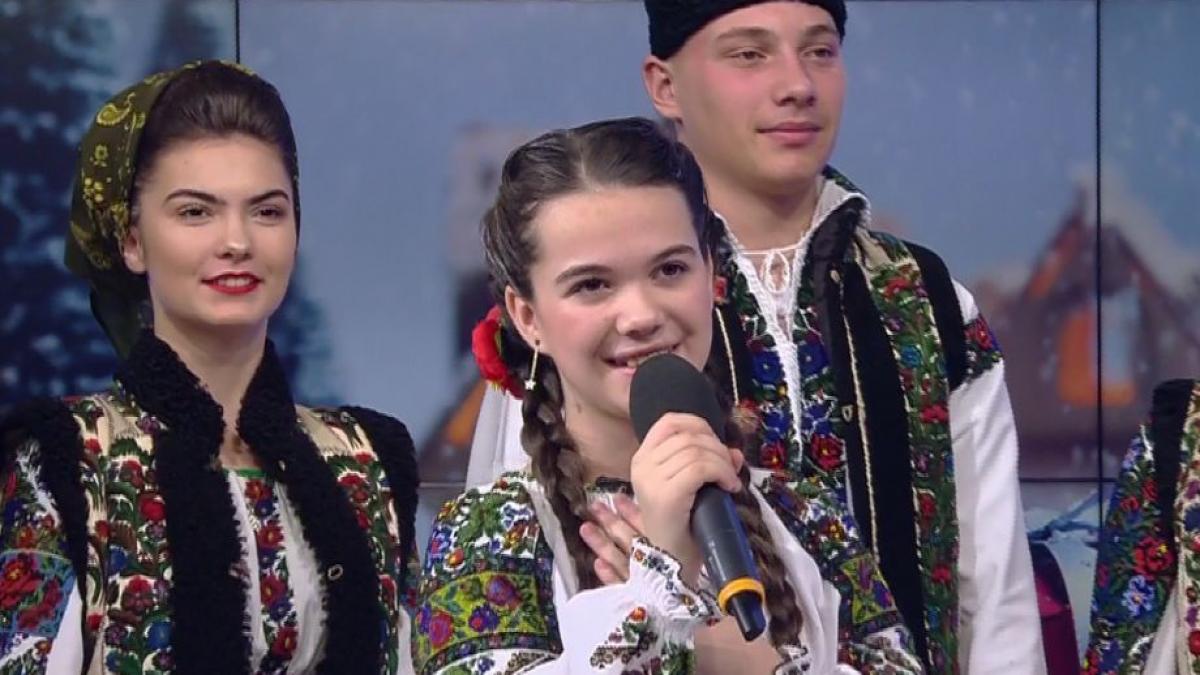 moment muzical la antena 3 georgiana onuti iubitoare si pastratoare de folclor la doar 12 ani