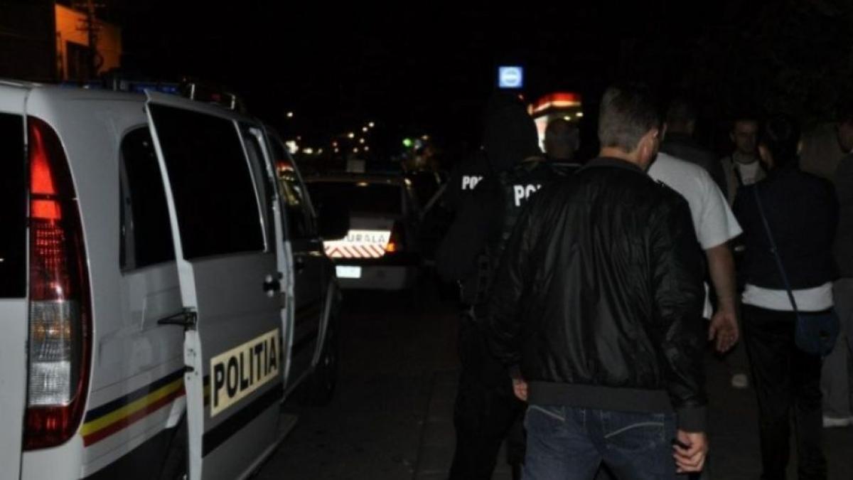 scandal la o discoteca din botosani un tanar a ajuns la spital cu gatul taiat