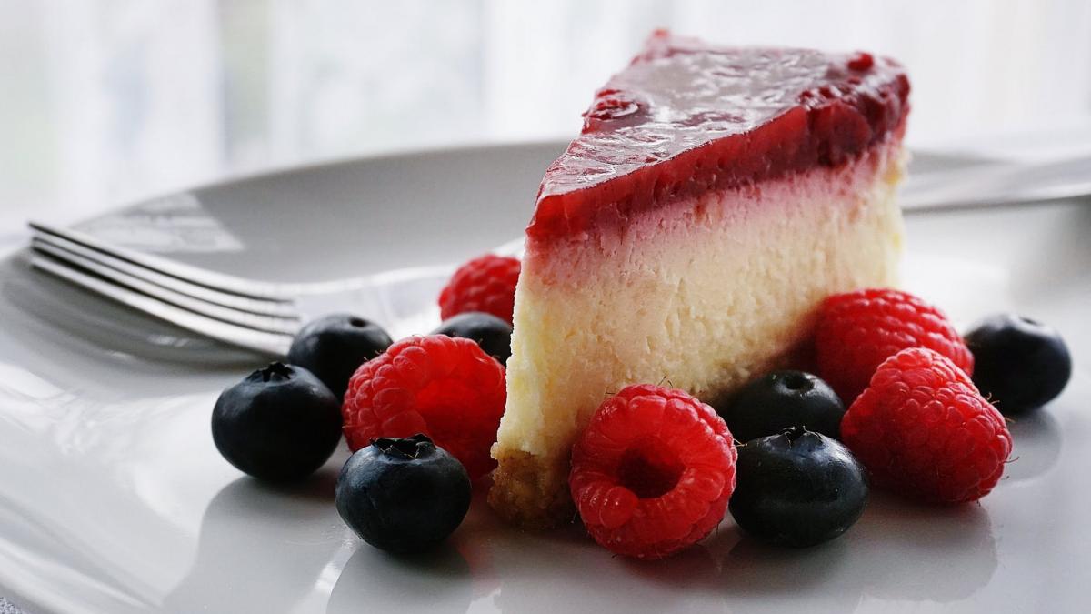 reteta cum preparam cheesecake cu zmeura in doar 30 de minute