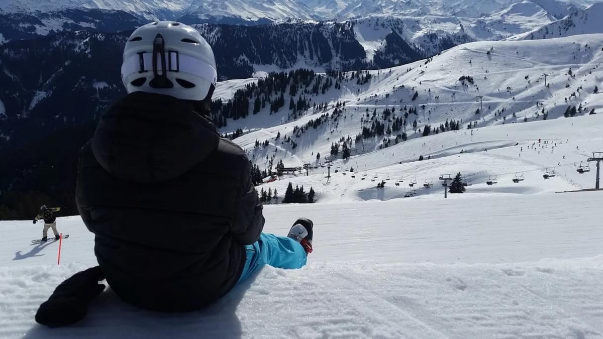 dosar penal pentru schiorul care a lovit un copil pe partie la sinaia in ce stare este acum copilul