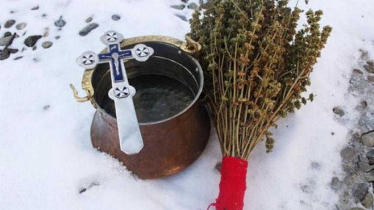 boboteaza obiceiul strabun care iti arata cu cine te vei casatori