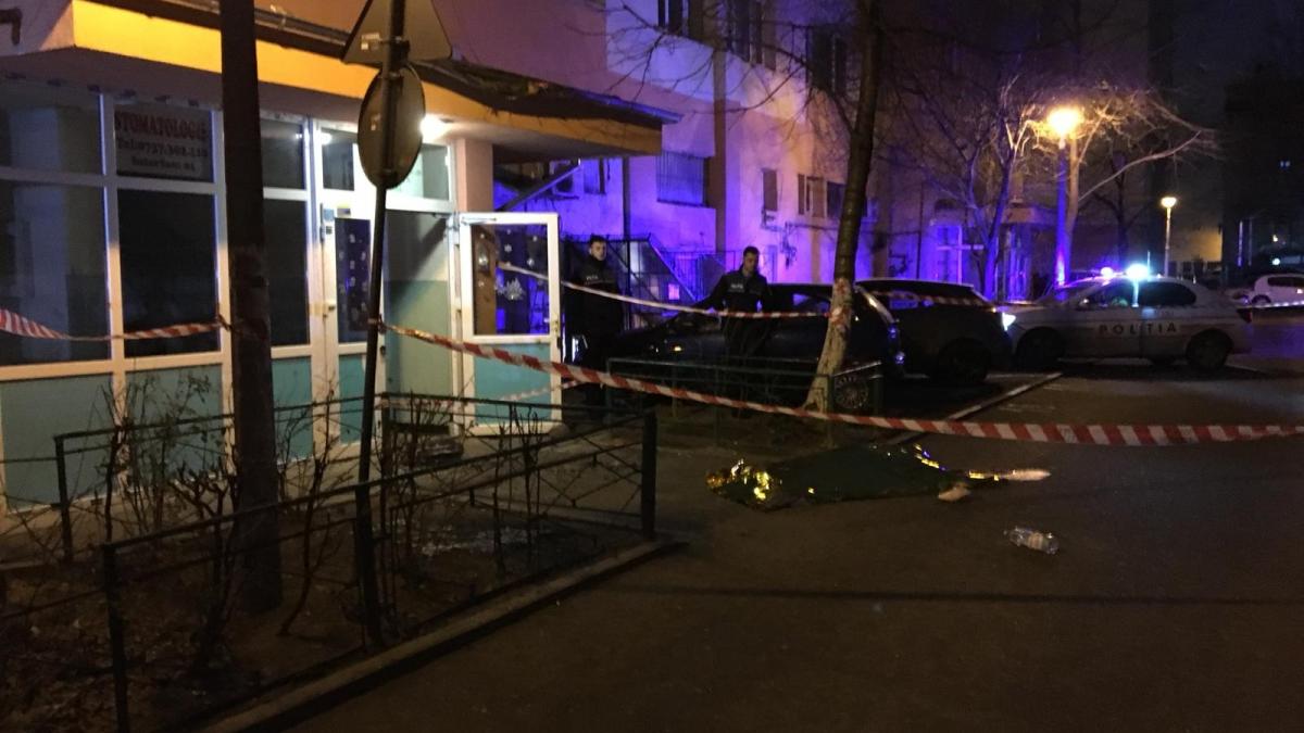 incident cumplit in capitala un barbat a cazut de la etajul unui bloc omul nu a mai avut nicio sansa