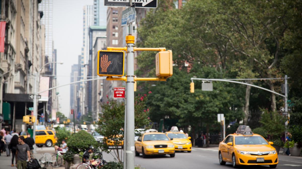 de ce sunt galbene taxiurile din aproape toata lumea