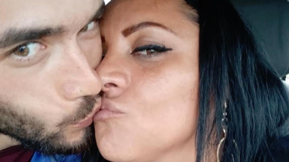 katalin si razvan formau de ceva timp un cuplu dar intr o zi le a venit o idee de a dreptul