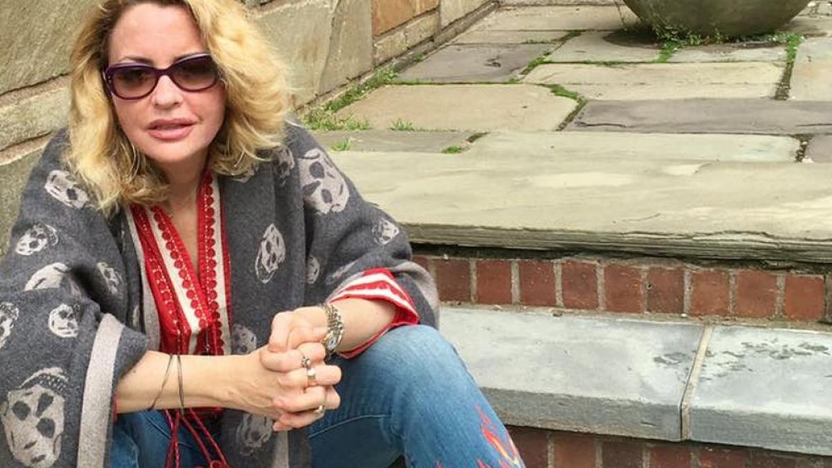 scriitoarea elizabeth wurtzel autoarea prozac nation a murit la 52 de ani