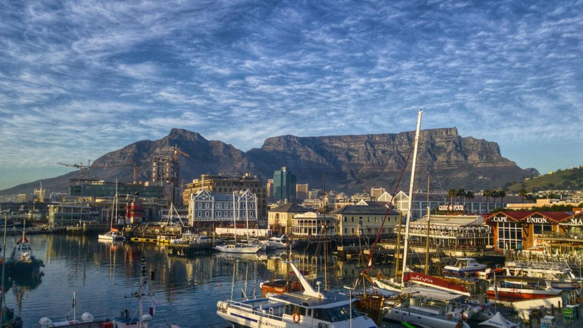 stiai care este singura tara din lume cu trei capitale