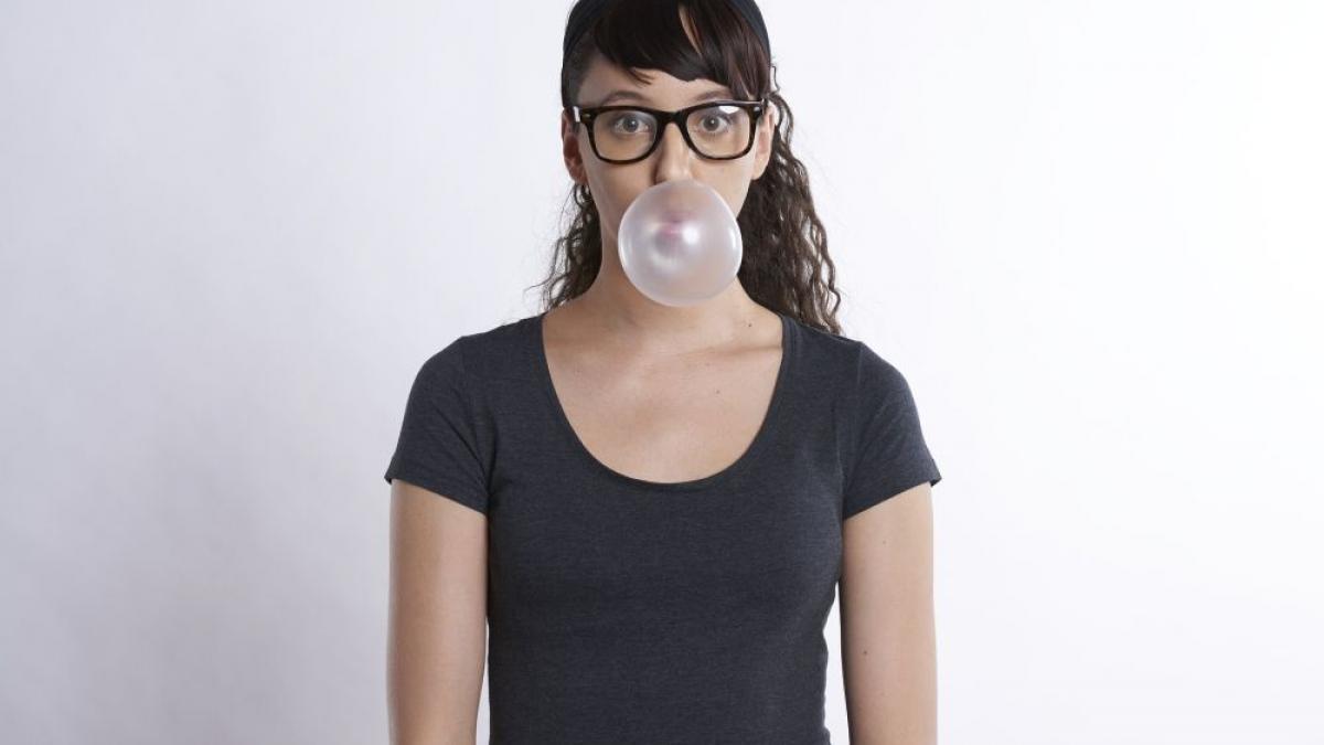 pericolul din guma de mestecat la ce trebuie sa fim atenti