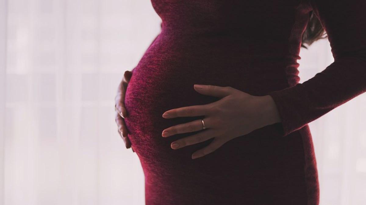 caz socant in vaslui o femeie si fiica ei insarcinate cu acelasi barbat