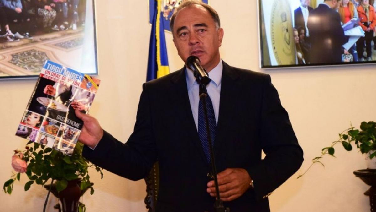 primarul din targu mures dorin florea portretul primarului care vrea sa bage statul in patul