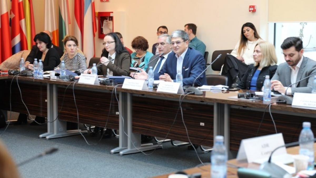 consultari la ministerul fondurilor europene privind descentralizarea la nivelul regiunilor cu