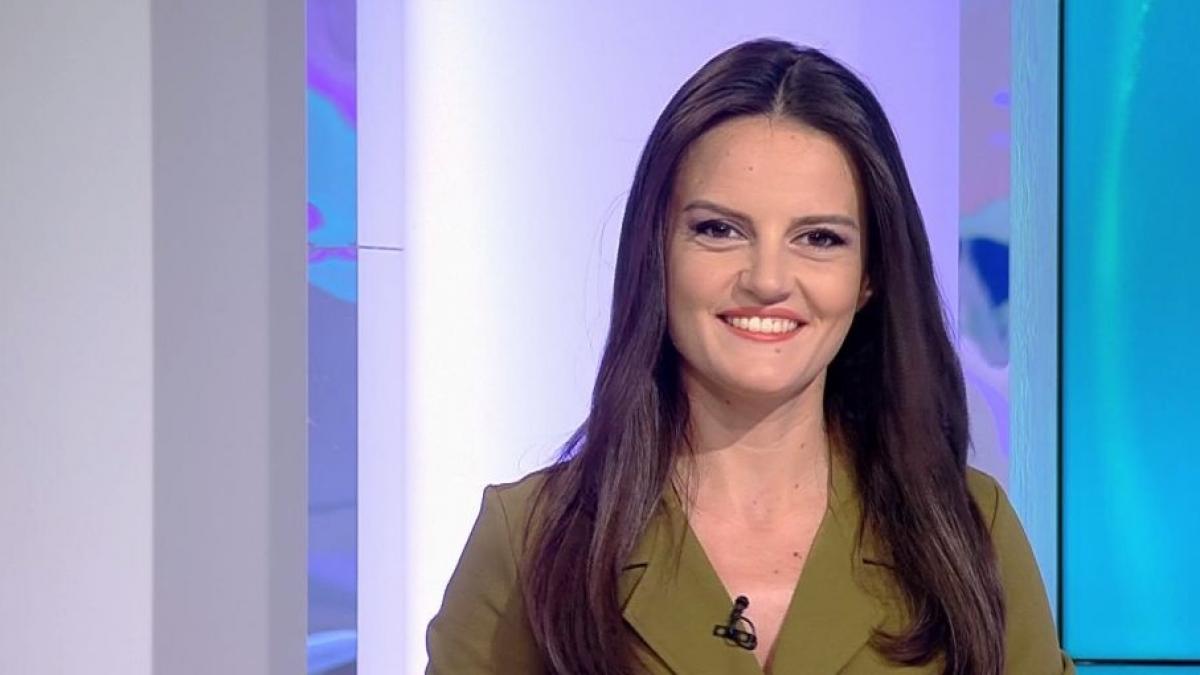 pe cuvant cu ana iorga postarile facute de politicieni cu ocazia comemorarii lui eminescu