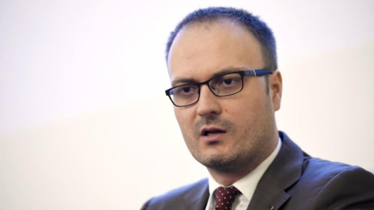 alexandru cumpanasu despre rechizitoriul ororilor lui dinca vai saracul de el aproape ca imi vine